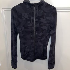 Lululemon Define Jacket Nulu Sz 6 with hood